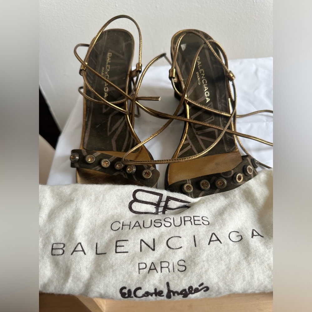 Vintage Balenciaga Paris ankle-tie brown wedges - Picture 5 of 7